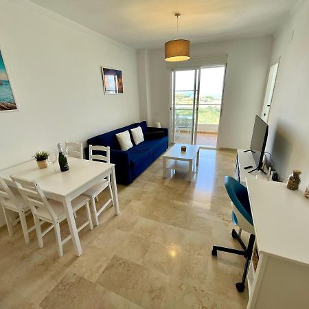 Top Sea View Apartment - 7 Minutes To Sotogrande Castillo de Sabinillas Ngoại thất bức ảnh