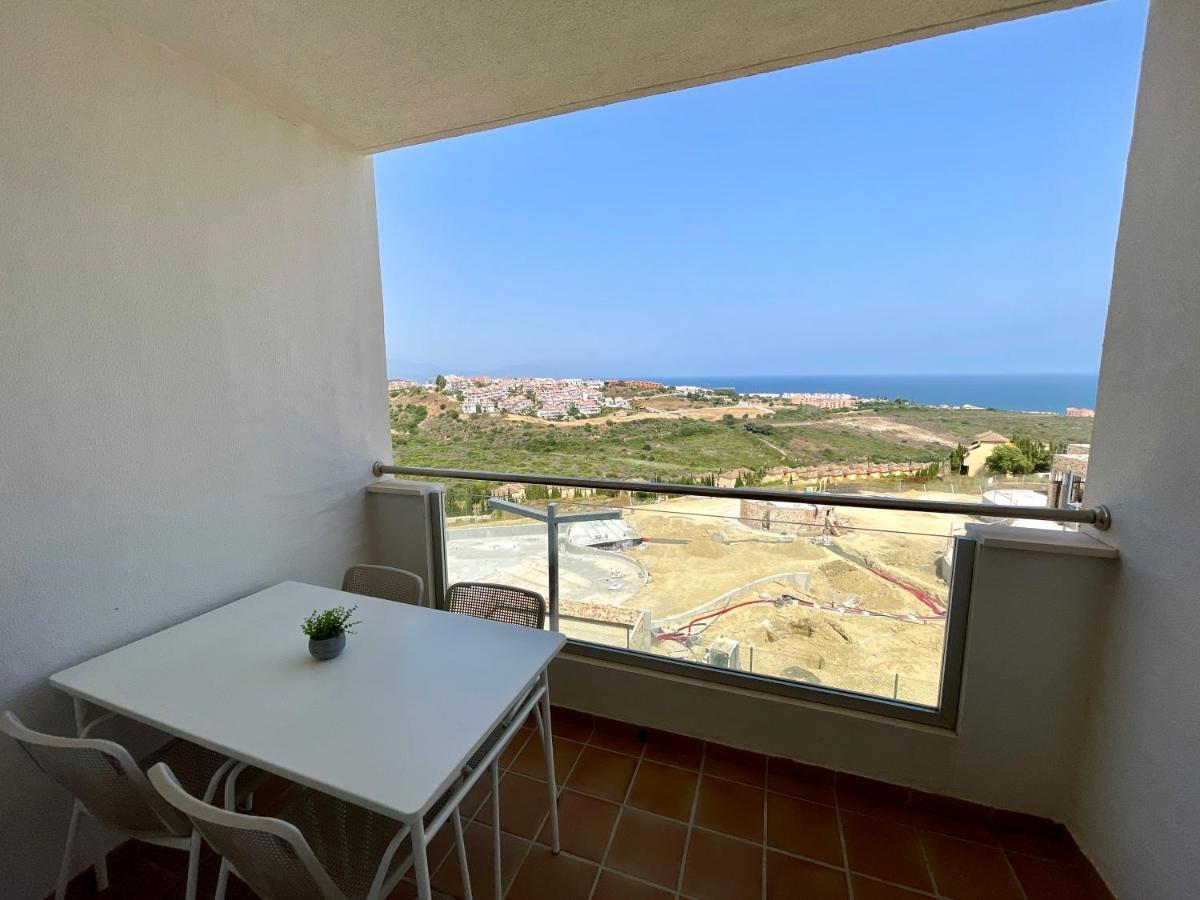 Top Sea View Apartment - 7 Minutes To Sotogrande Castillo de Sabinillas Ngoại thất bức ảnh